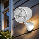 ULTRALINK - 400 Lumen Motion Sensor Wall Light